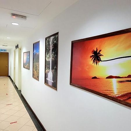Api-Api Guesthouse Kota Kinabalu Luaran gambar