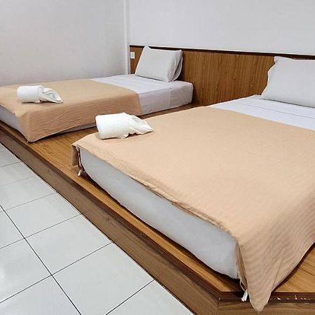 Api-Api Guesthouse Kota Kinabalu Luaran gambar