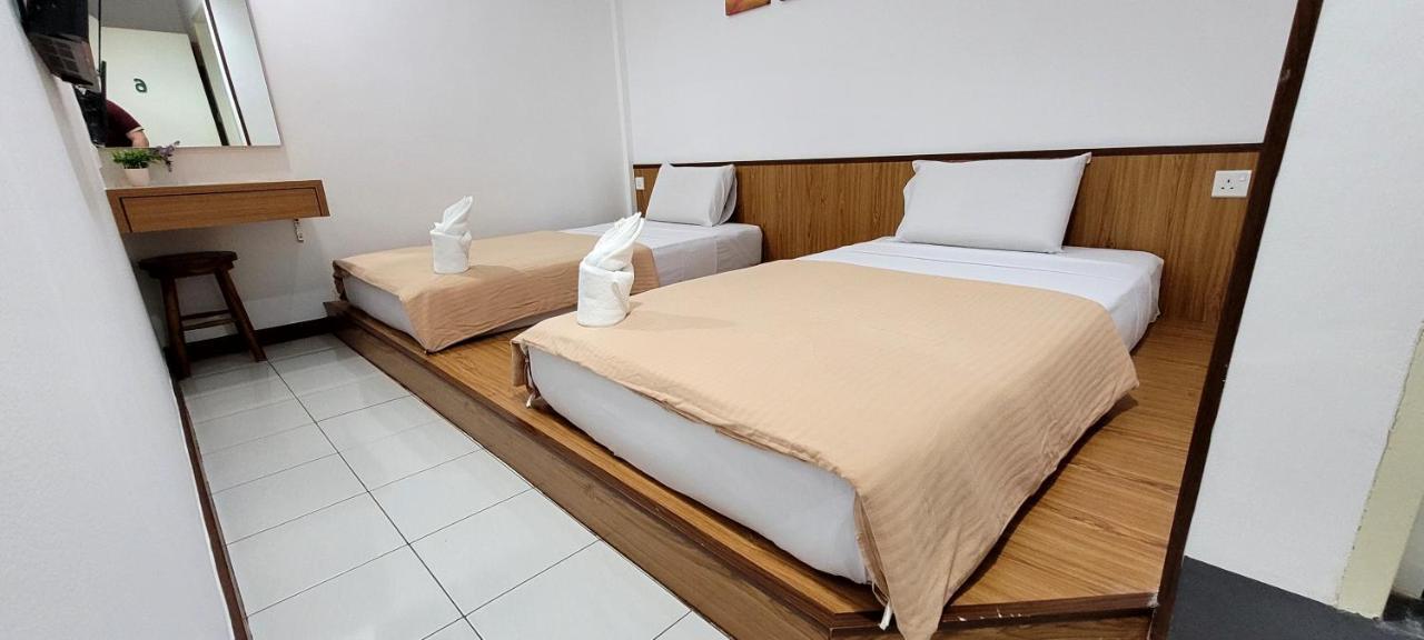 Api-Api Guesthouse Kota Kinabalu Luaran gambar