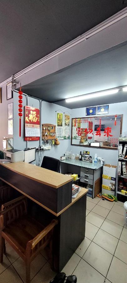 Api-Api Guesthouse Kota Kinabalu Luaran gambar