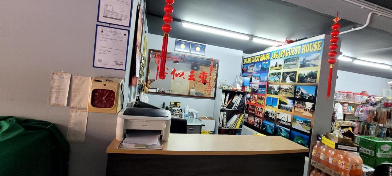 Api-Api Guesthouse Kota Kinabalu Luaran gambar