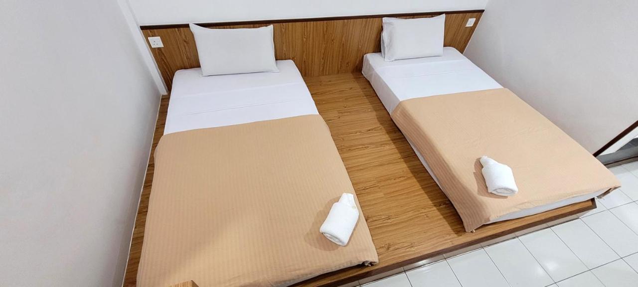 Api-Api Guesthouse Kota Kinabalu Luaran gambar