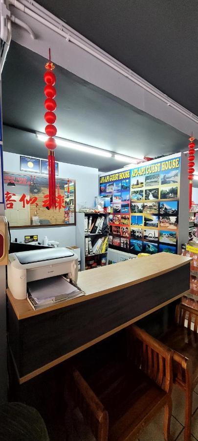 Api-Api Guesthouse Kota Kinabalu Luaran gambar