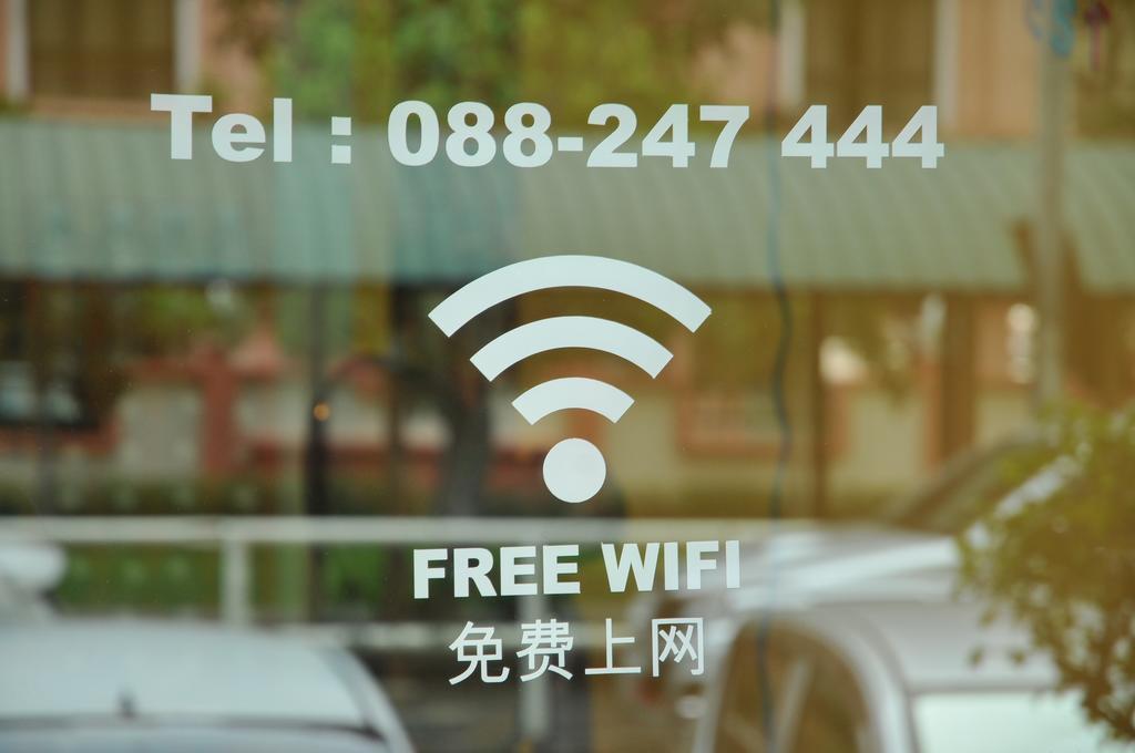 Api-Api Guesthouse Kota Kinabalu Luaran gambar